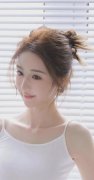 <strong>男男无专砖码旁不雅搜同体验服下载V</strong>